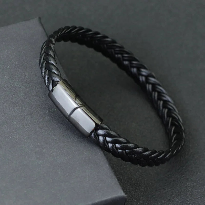 Black Men's Leather Bracelet - 21cm